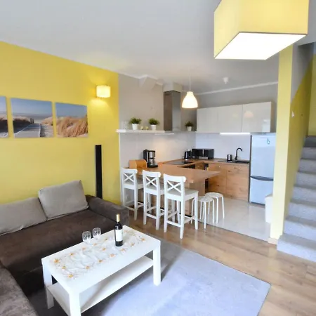 With A Fireplace In Feriehus